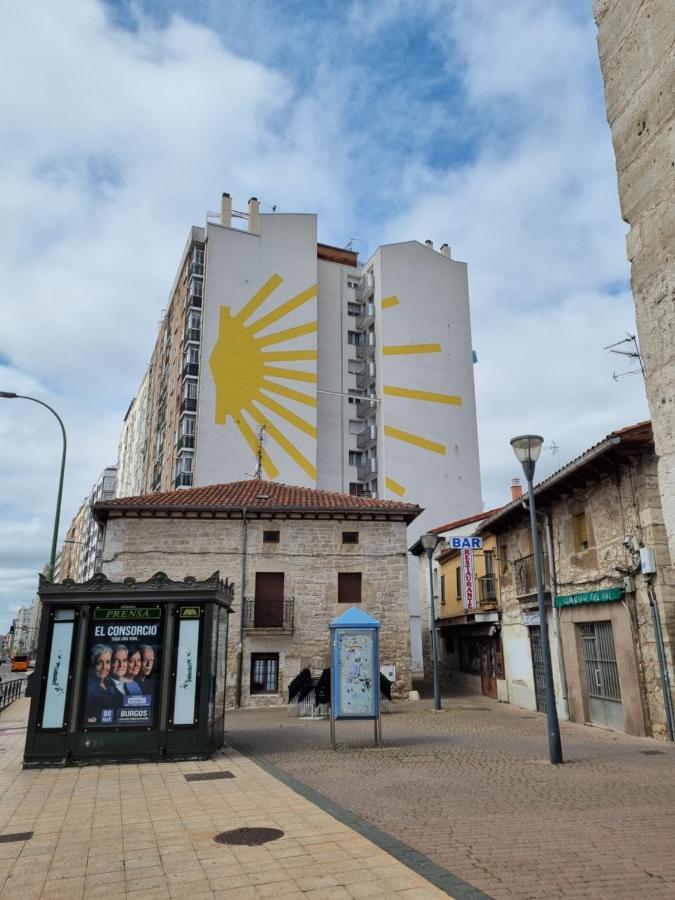 Pilgrim Apartment Burgos Exterior photo